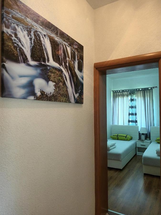 Vacation Home Keskic Velika Gata Bagian luar foto