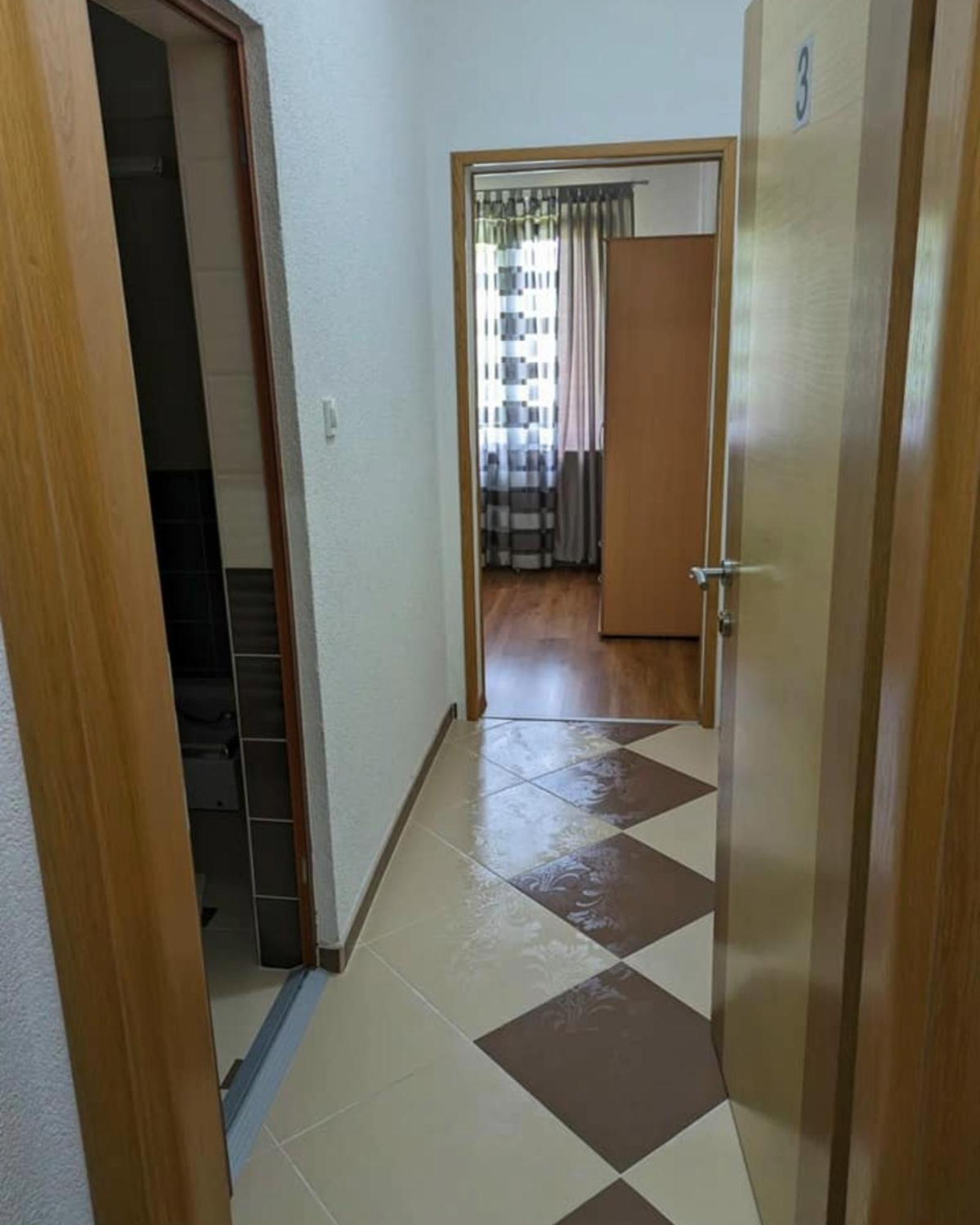 Vacation Home Keskic Velika Gata Bagian luar foto