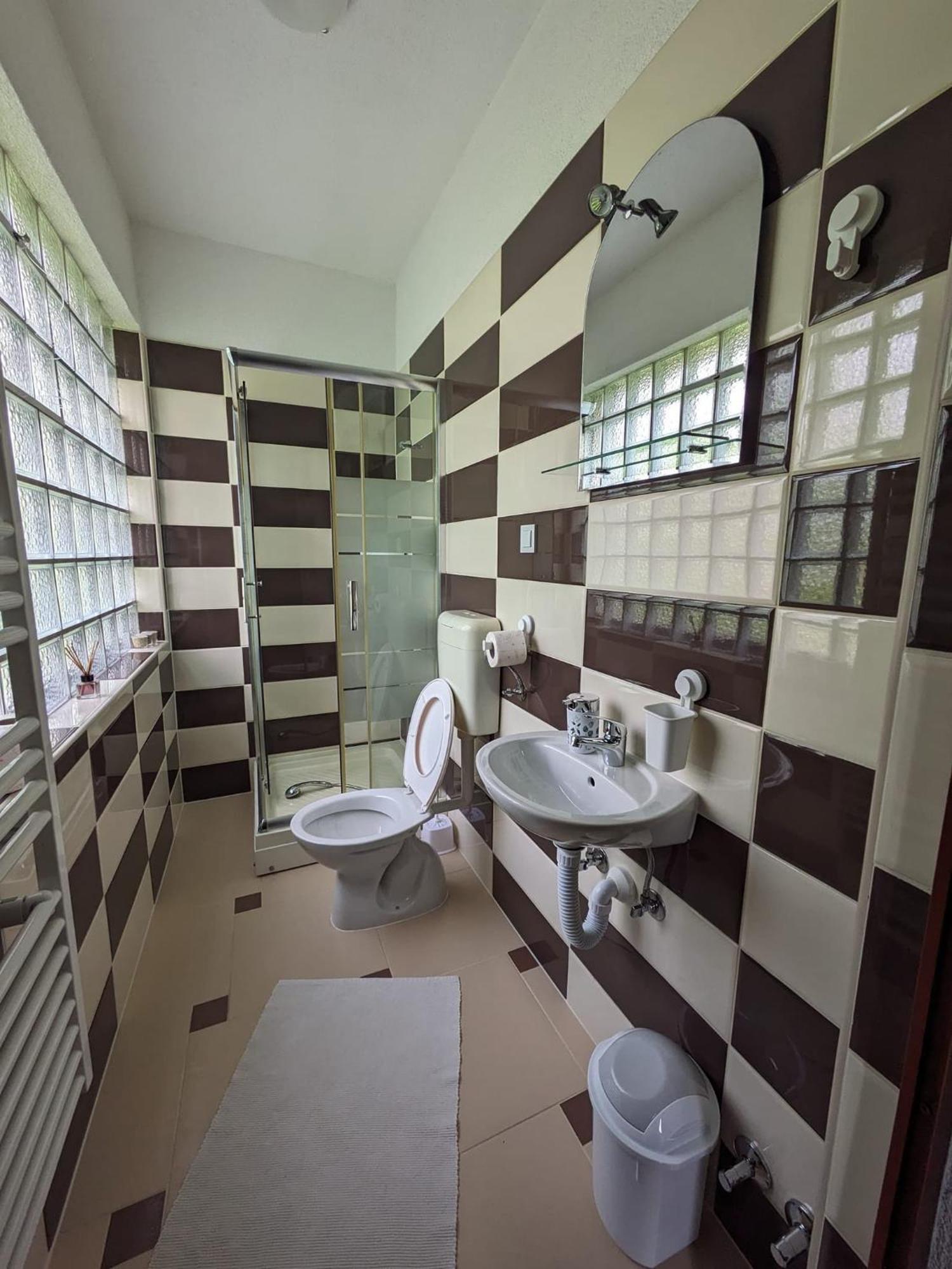 Vacation Home Keskic Velika Gata Bagian luar foto