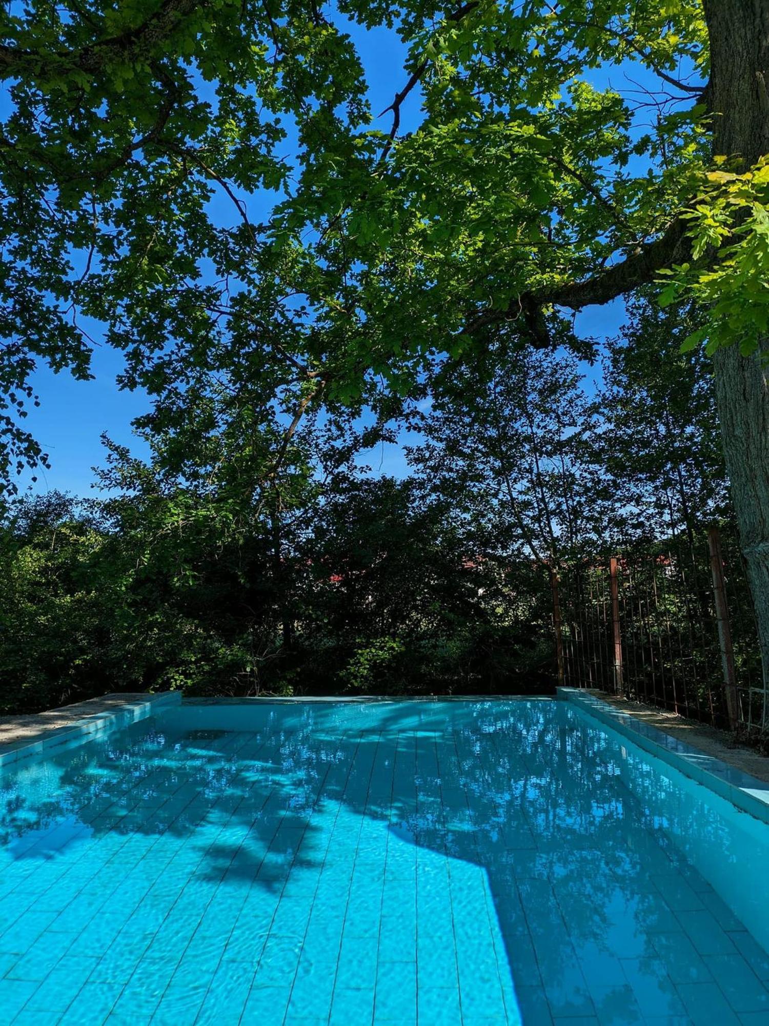 Vacation Home Keskic Velika Gata Bagian luar foto